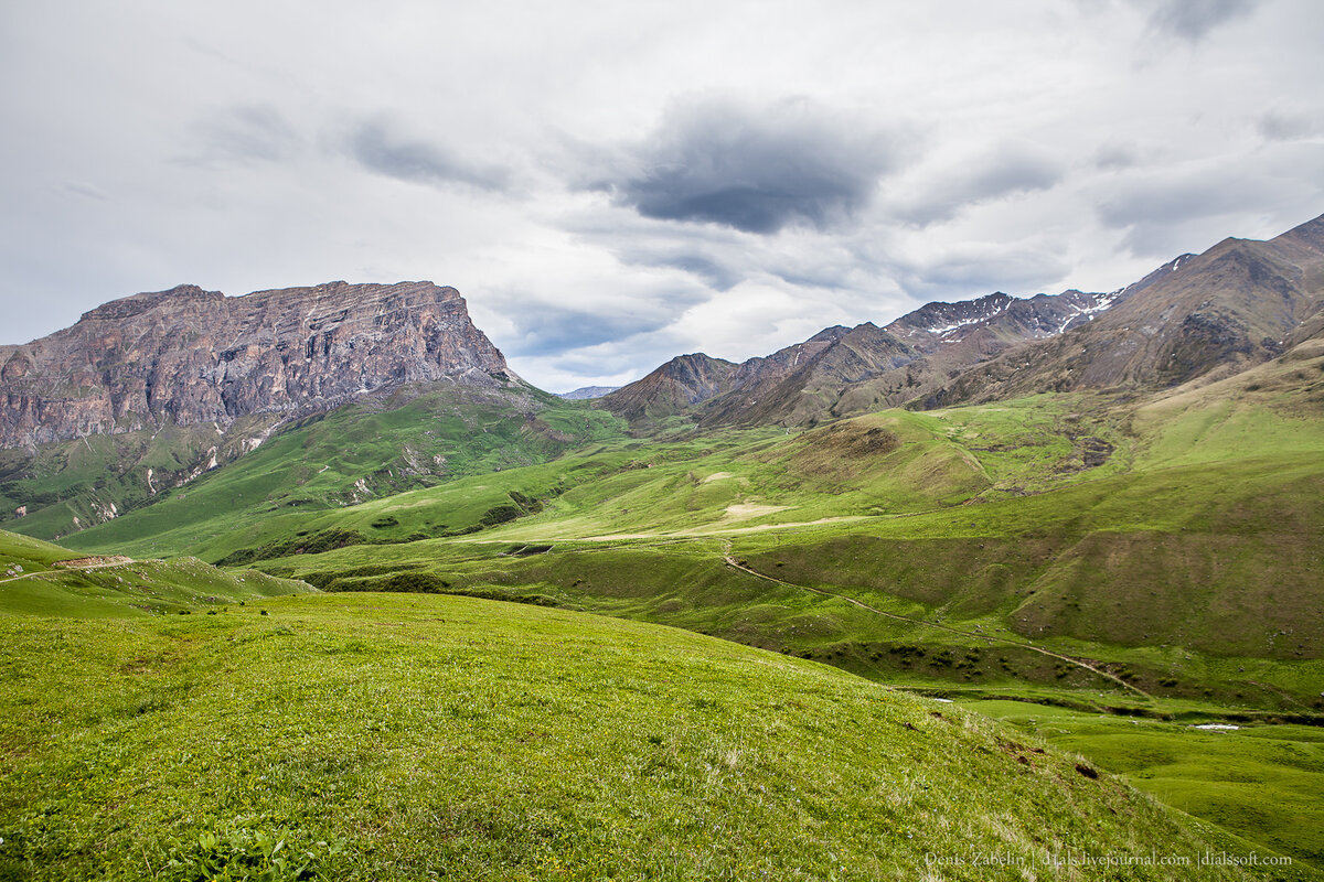 Алтай кабардино балкарская республика. Кабардино-Балкария. Село Нижний Черек Кабардино Балкария. Кабардино-Балкария предгорья. Рельеф Кабардино Балкарии.