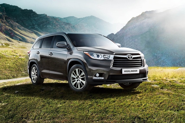 
Toyota Highlander на рынке с 2013 года.
