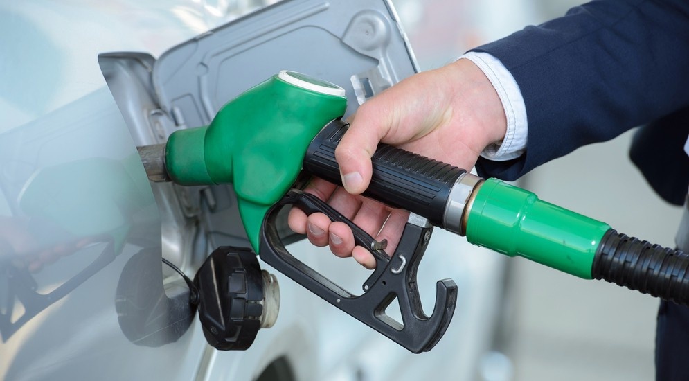  По данным Росстата, средние потребительские цены на бензин в Орле достигли 40 рублей за литр.