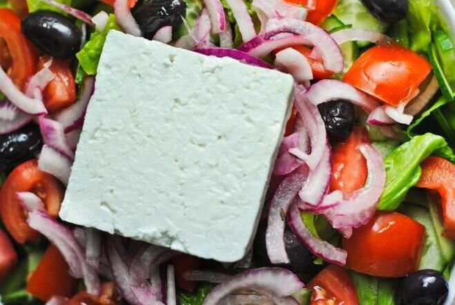 Сыр 35% «Сиртаки» Classic для греческого салата, 200 г