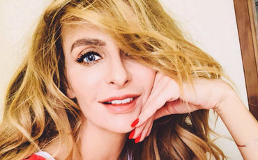 Екатерина Варнава, звезда «Comedy Woman», некоторое время назад феноменально похудела: всего ей удалось избавиться от 20 килограммов! В интервью «Собеседнику» артистка откровенно рассказала, как ей удалось достичь таких результатов. 
