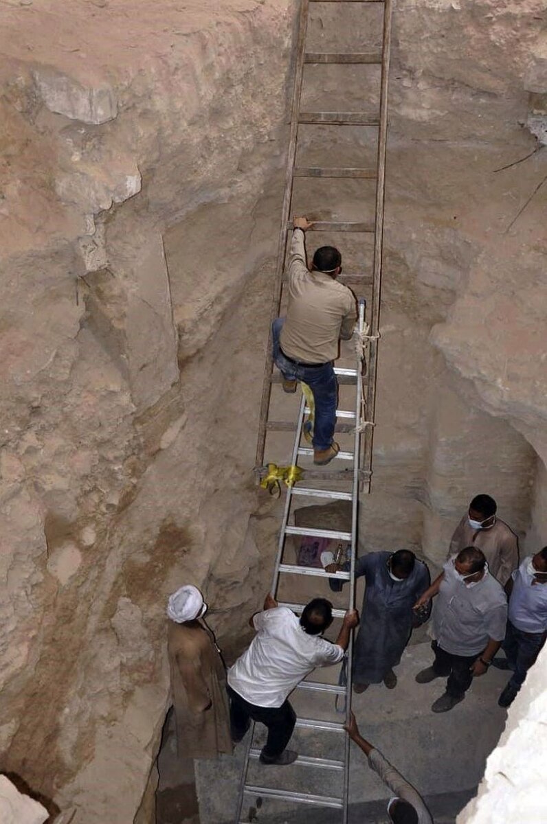 5 метров до саркофага