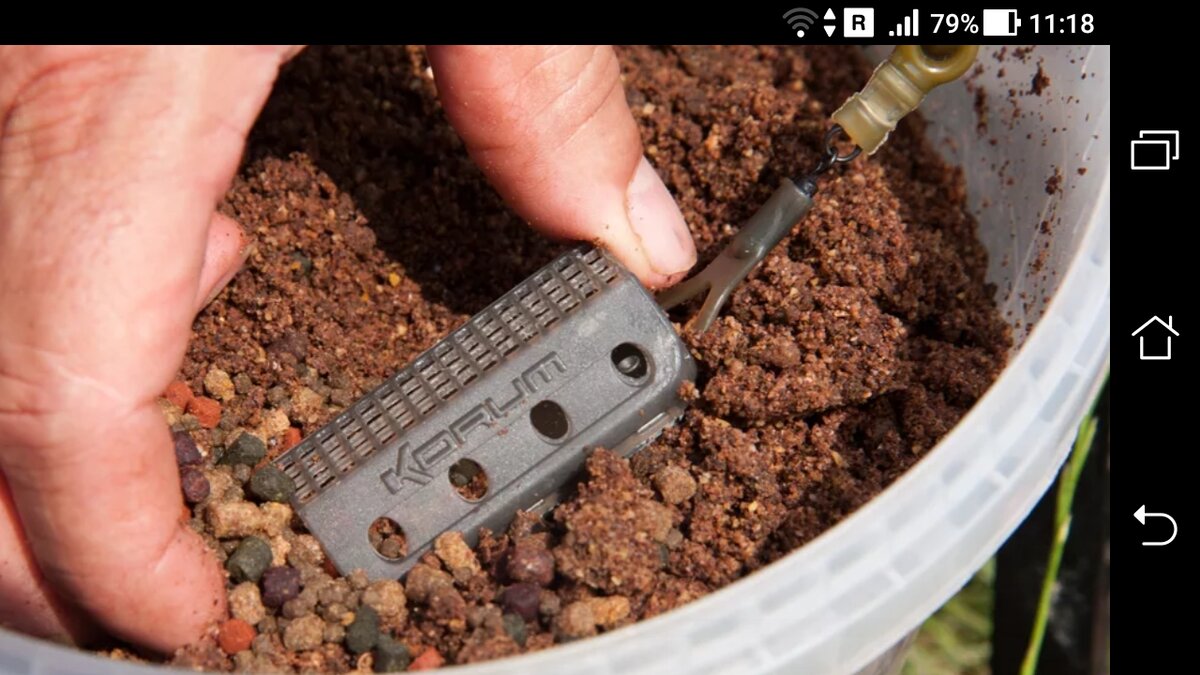 Фото фидер кормушка с кормом на леща.