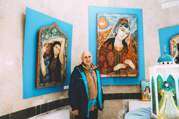 Ильгиз Мансавеевич Ханов — нынешний владелец Вселенского храма, иконописец и целитель