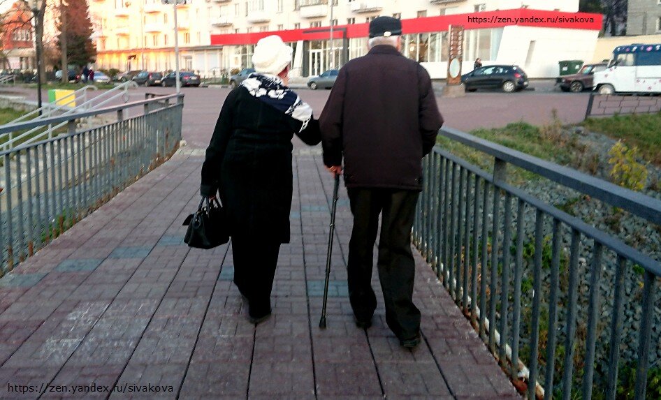  Согласно итогам последнего социологического опроса желаемый размер пенсии для россиян составляет 37 300 рублей.