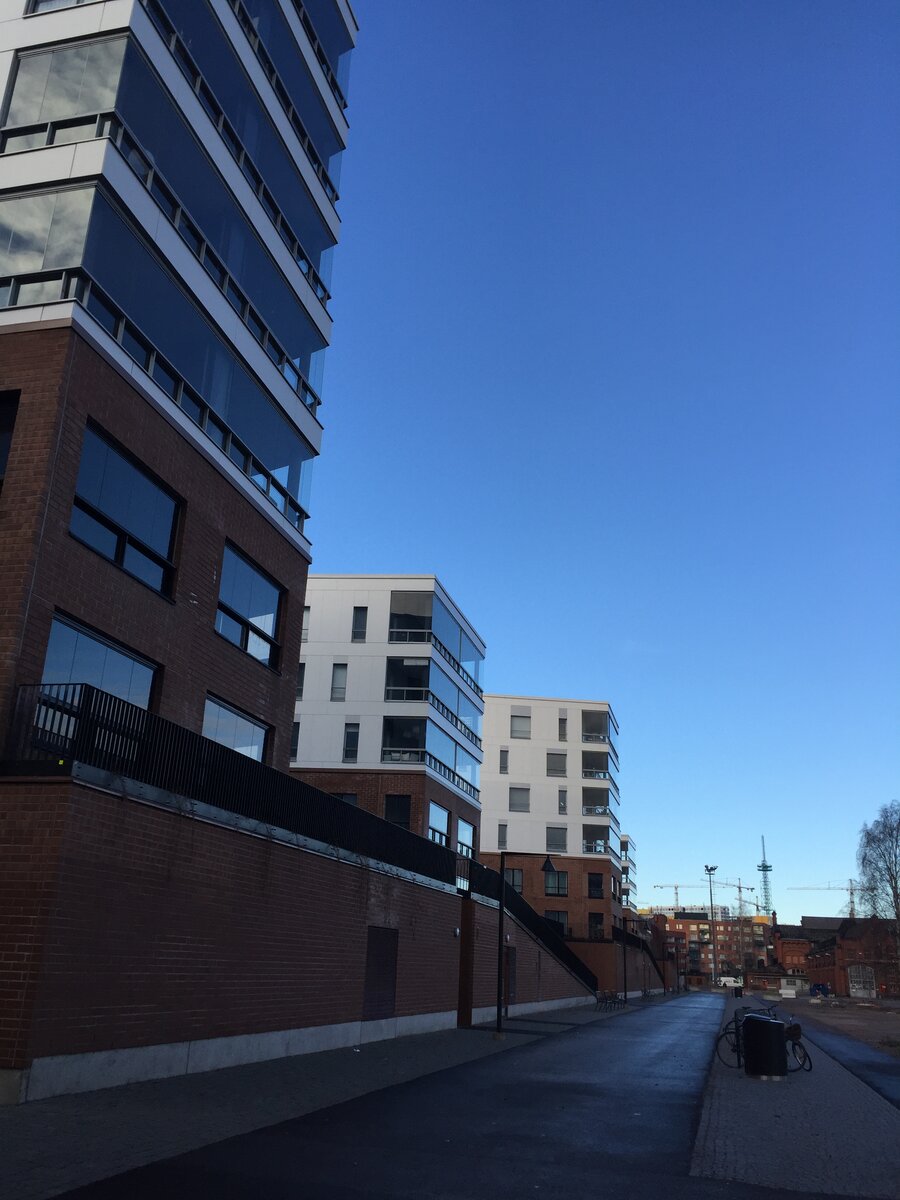 Дома на границе промзоны