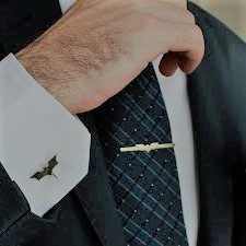 красивые зажимы с позолотой отлично смотрятся