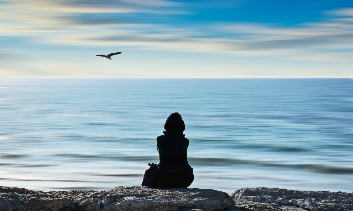 Картинка с сайта https://amicitia.org/the-age-of-loneliness/