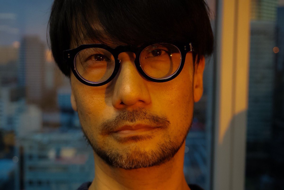 ДАЖЕ ПО ЛИЦУ АВТОРА МОЖНО ПОНЯТЬ КАКОЕ ЧУДОВИЩЕ ОН СОТВОРИЛ