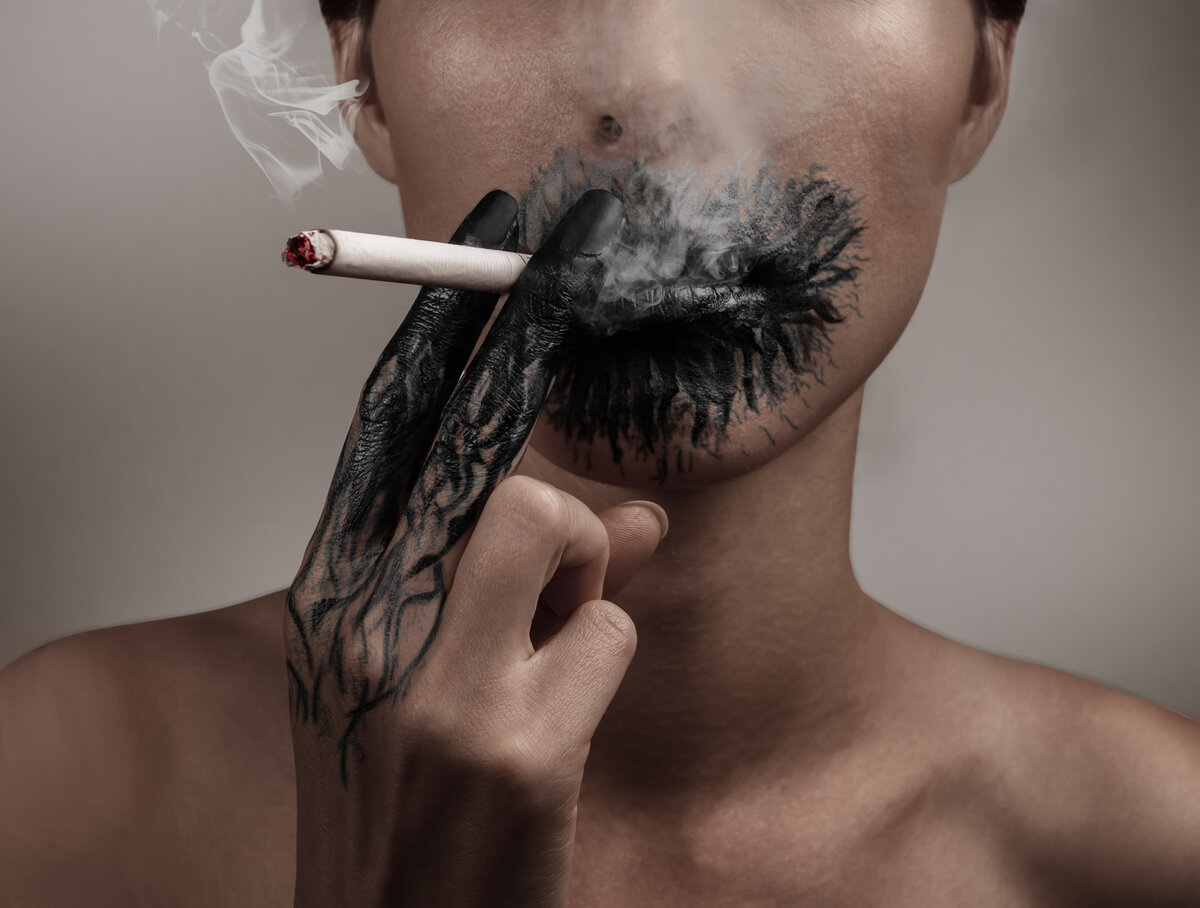 Люди умирают от сигарет. Курение Эстетика. Курящий человек Эстетика.