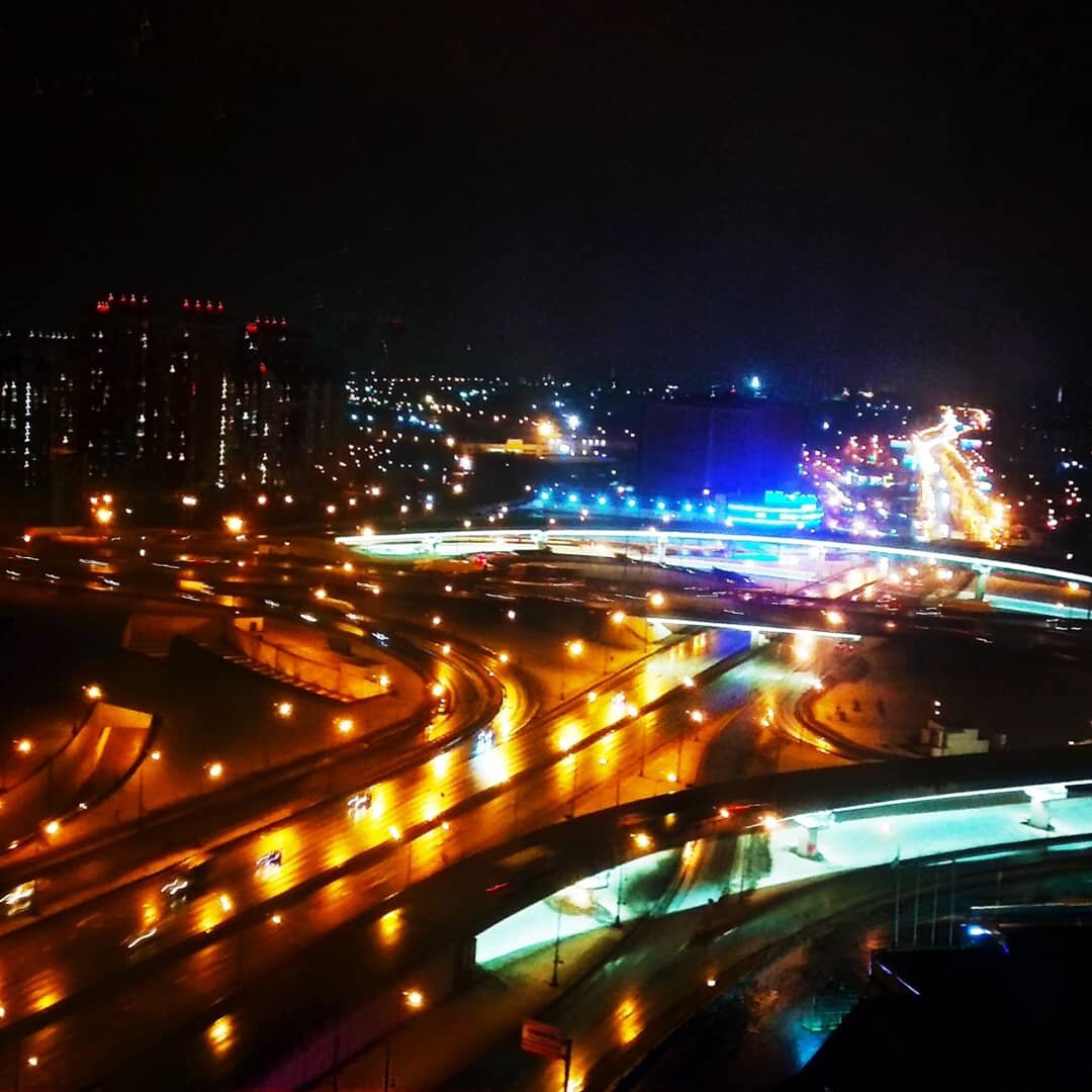                                                            Вид из окна Sk Royal 4*