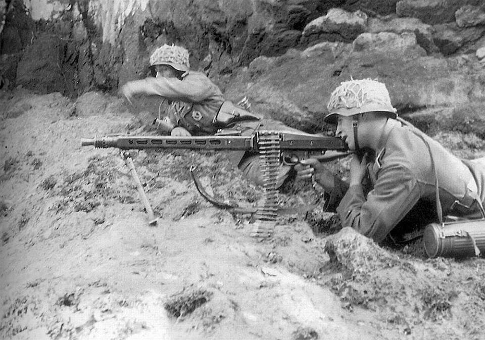 Источник фотографии https://historicalsocietyofgermanmilitaryhistory.com/
