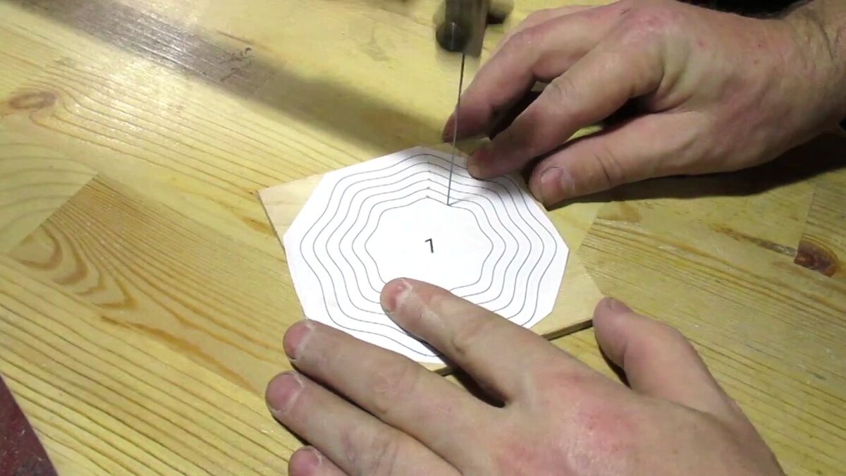 пример выпиливания обычной корзинки