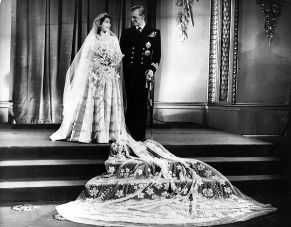 Свадебное платье Елизаветы II