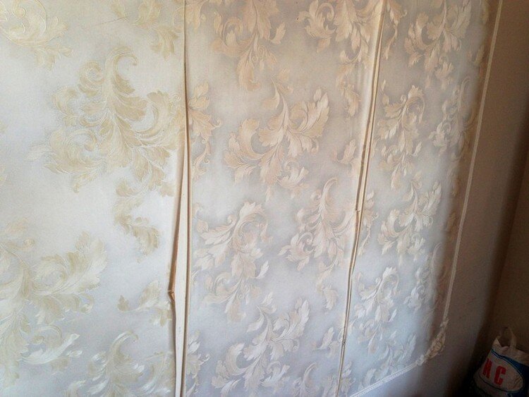Отклеивающиеся обои