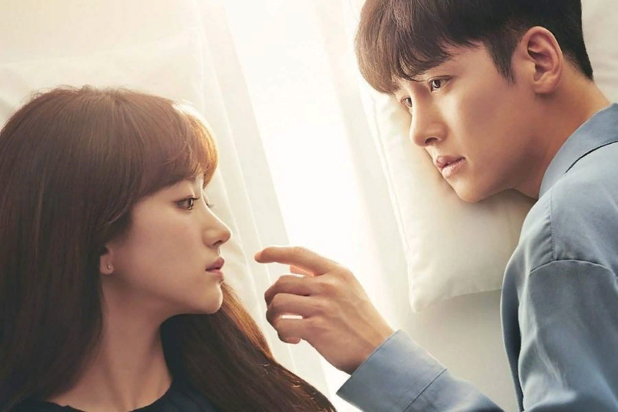 топ дорам мелодрам. внимание любовь дорама поцелуй. цветок зла дорама корея 2020. чжи чан ук дорама растопи меня нежно. топ дорам мелодрам.