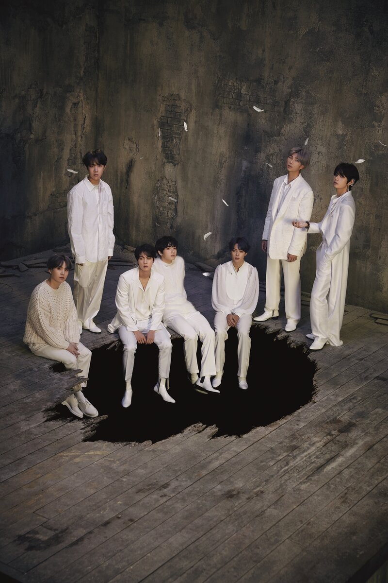 BTS / Фото = BIG HIT ENTERTAINMENT
