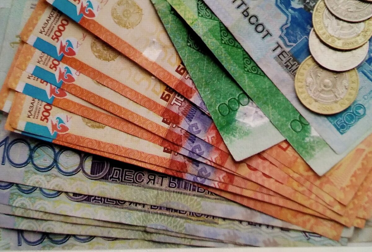 Завести себе за правило по немногу откладывать