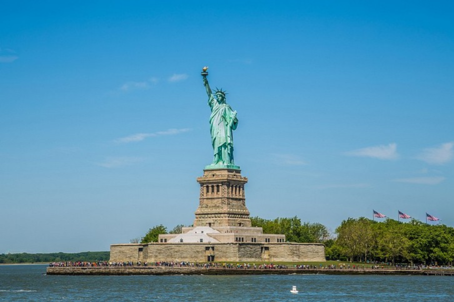Статуя стран. Статуя свободы Нью-Йорк. Статуя свободы (Вашингтон). Экскурсия на статую свободы в Нью-Йорке. Статуя свободы Фашингтон.