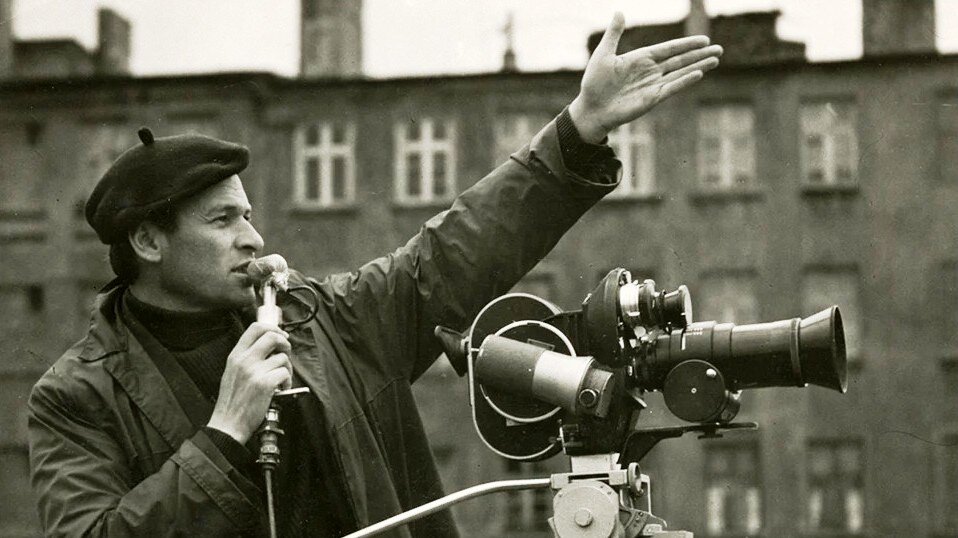 Услышав мой вопрос, режиссёр Владимир Мотыль решил, что я его разыгрываю / Фото с сайта «Кинопоиск»