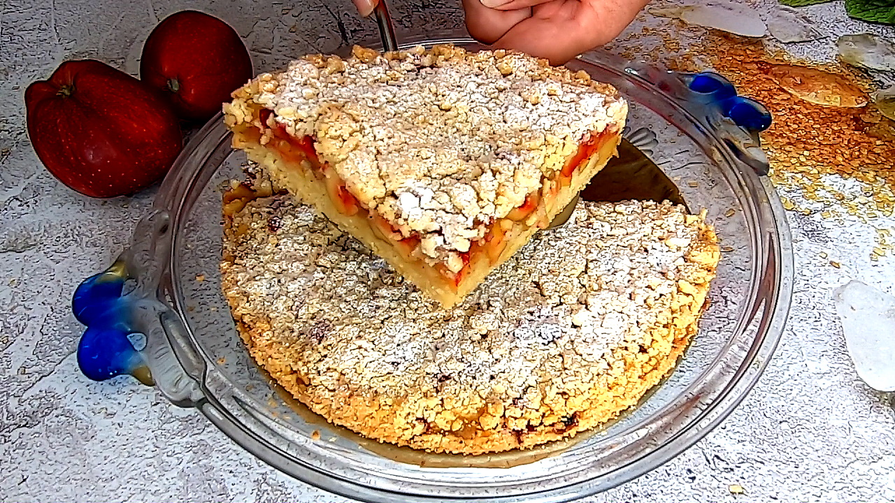 Яблочный пирог - быстрый, вкусный, ароматный. Рецепт яблочного пирога