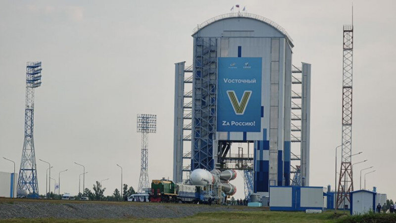     Ракета «Союз-2.1б» с автоматической станцией «Луна-25». roscosmos.ru