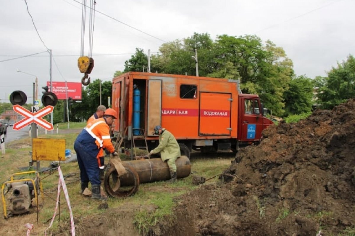    В Ростове произошёл порыв на магистральном водоводе из-за проблем со светом