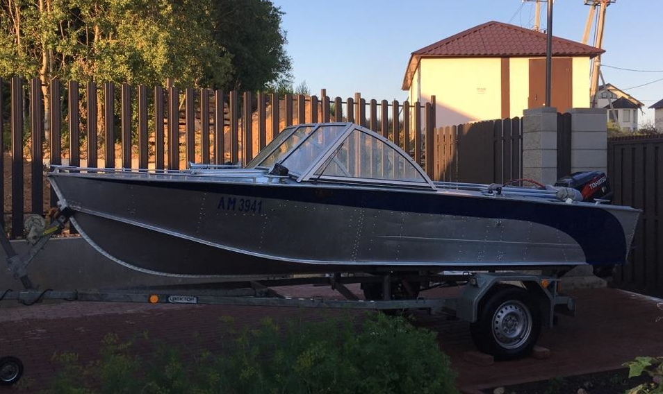 Enigma 460 br. Катер прогресс 4 м. 9. Подводная лодка челябинский комсомолец. Подводная лодка ярославский комсомолец проект 641.