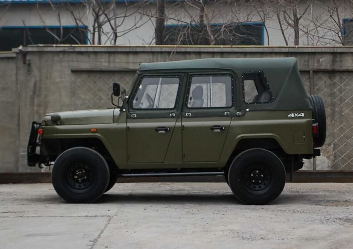 BAW Beijing BJ2023 CHB2