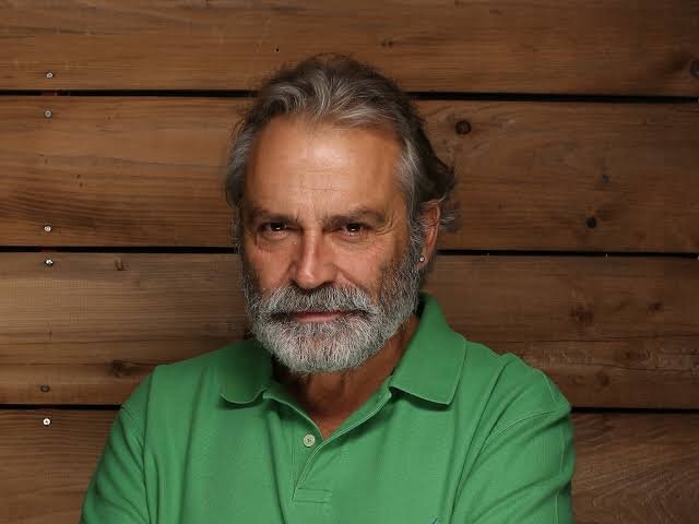 Халюк Билгинер