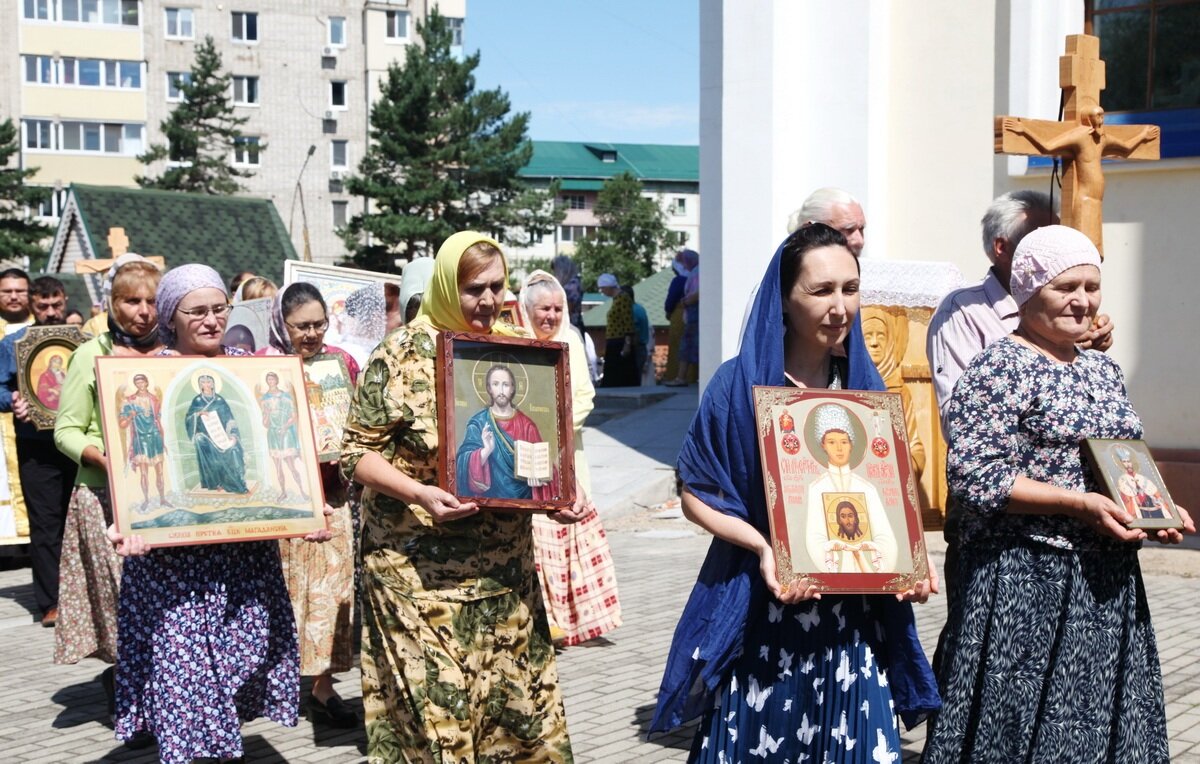 Источник:http://arseniev-eparhia.ru/krest-lezhit-v-osnovanii-rossii-neobychnyj-vzglyad-na-istoriyu-nashej-strany-foto/nggallery/page/1