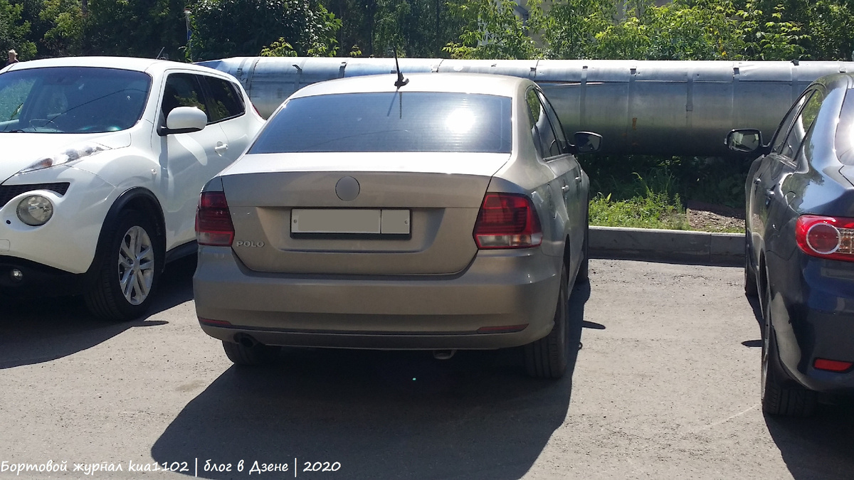 Вид сзади на Фольксваген Поло Седан 5-го поколения, рестайлинг. Автор фотографии kua1102