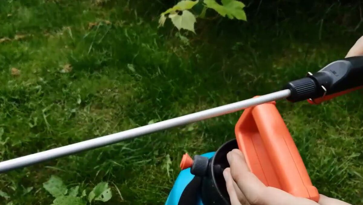 Опрыскиватель "Gardena 5"