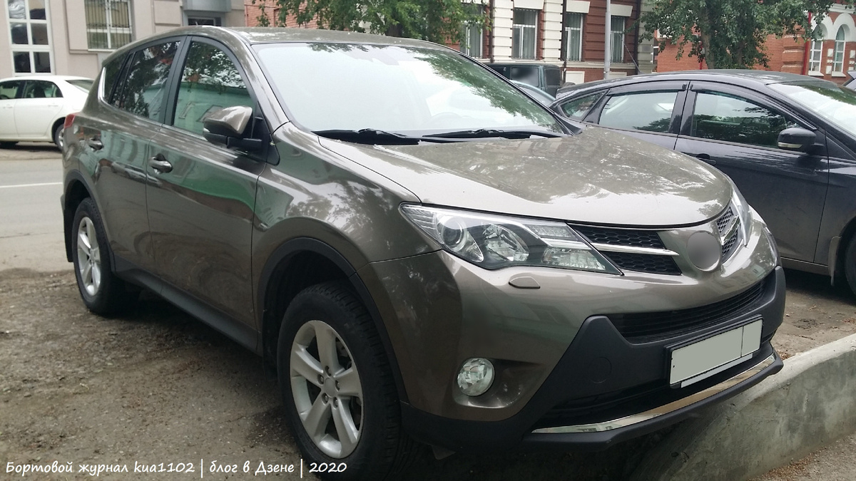 Наиболее удачным видом кузова у Toyota RAV4 мне кажется именно этот. Новый кузов выглядит более агрессивно, этот же более консервативен. Автор фотографии kua1102
