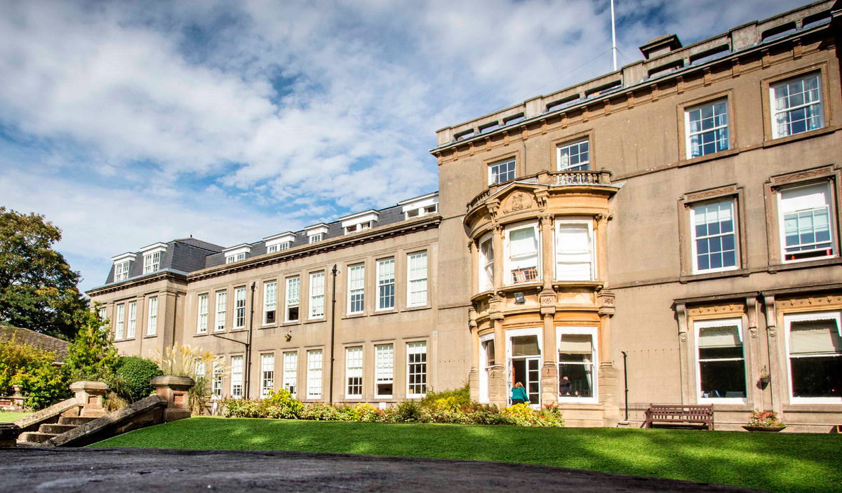 Bournemouth Collegiate School