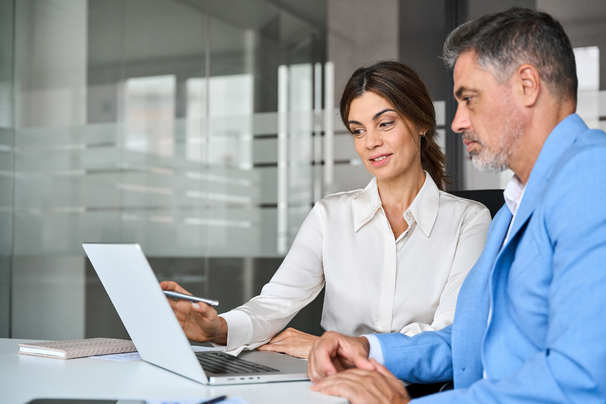 Продажа элитной недвижимости начинается с цифр и стратегии