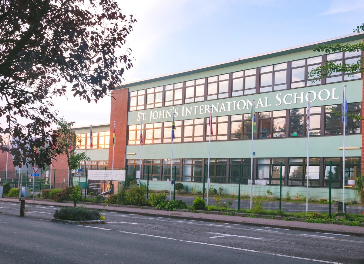 St. John’s International School, частная школа St. John’s International School
