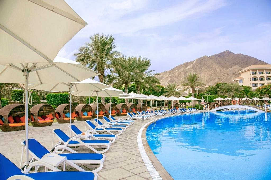 Fujairah Rotana Resort & Spa 5*