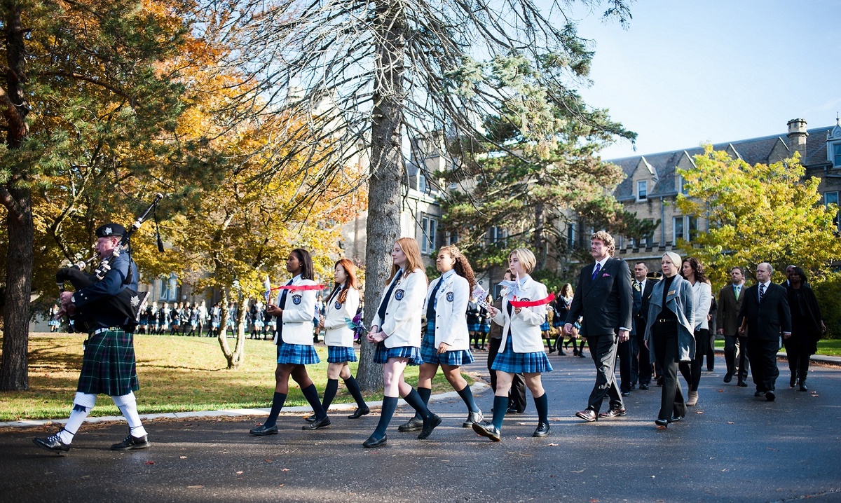 Trafalgar Castle School