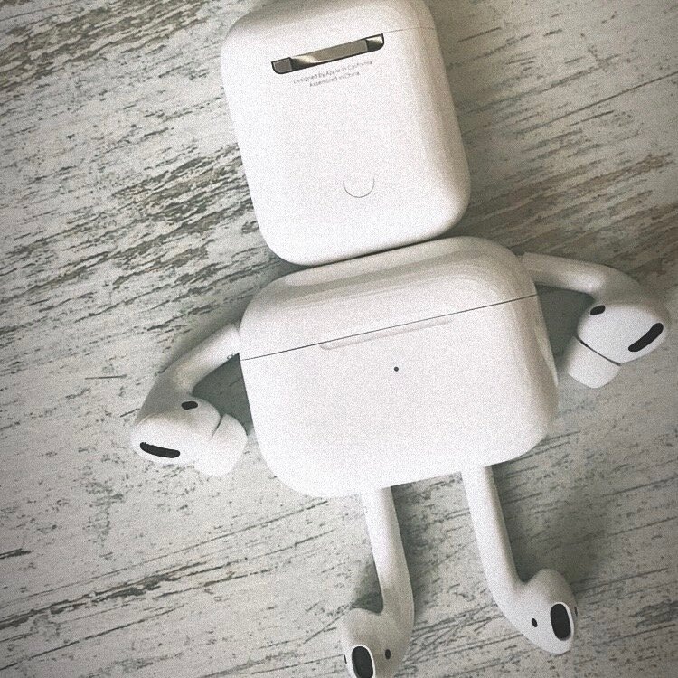 Наушники AirPods