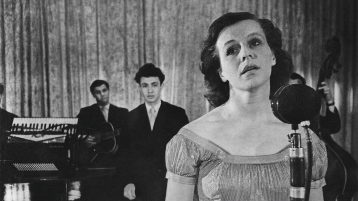 Гелена Великанова