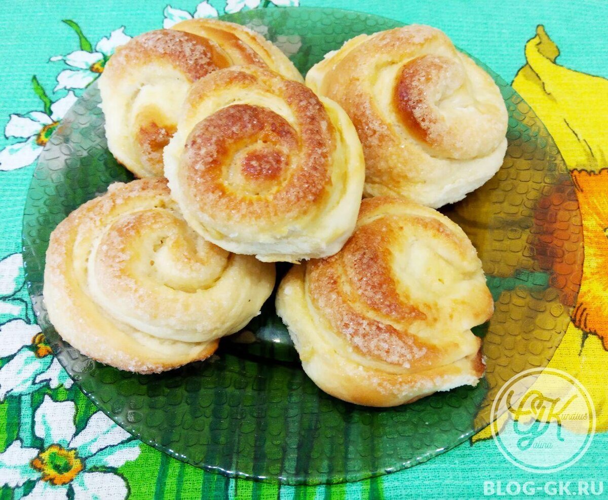 Булочки с нежным заварным кремом