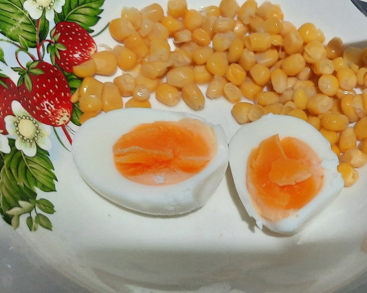 Яйца с кукурузой на ужин