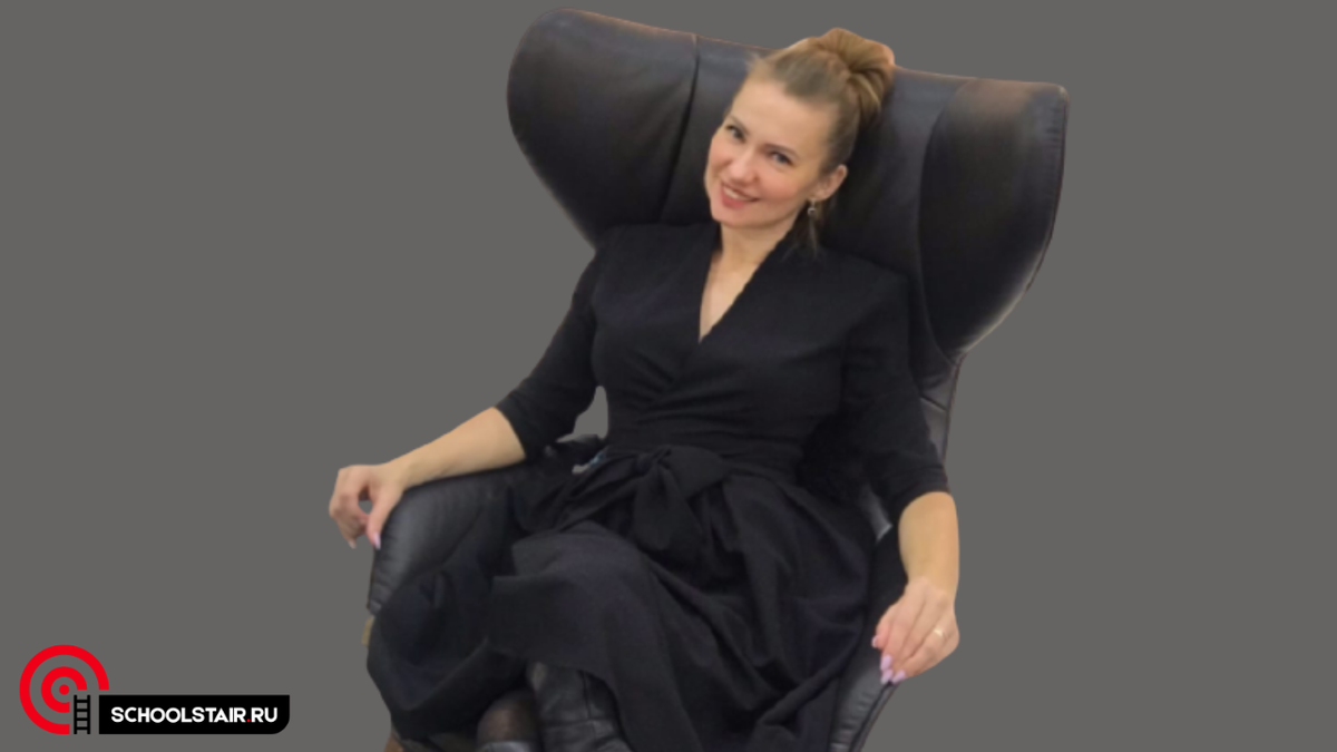 На фото автор Дзен-канала, Ирина Князева, карьерный консультант №1 по мнению ведущего отраслевого сервиса HRTIME