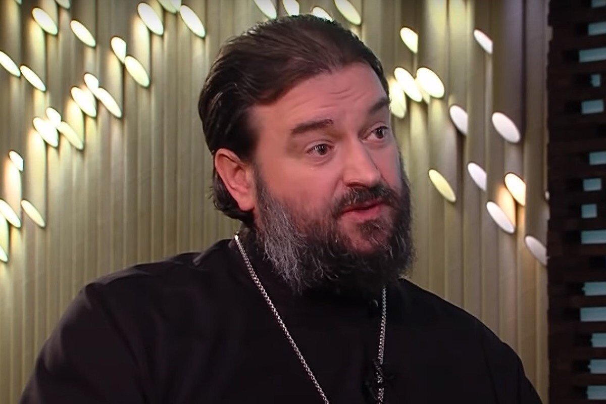 Андрей Ткачёв — протоиерей, клирик храма святителя Василия Великого, писатель, проповедник, миссионер, телеведущий, блогер.