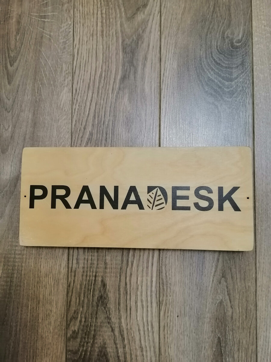 Фото автора. Мои гвозди.