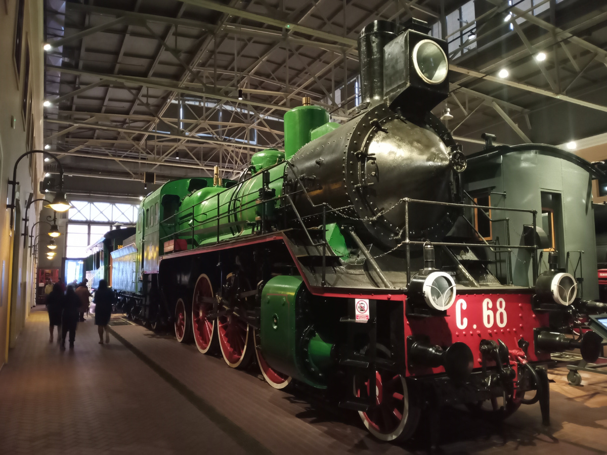 Листайте фотографии