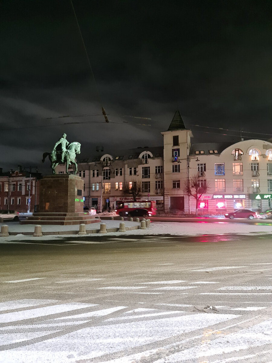 5 интересных городов, куда можно съездить на выходные из Москвы | Взял и  поехал | Дзен