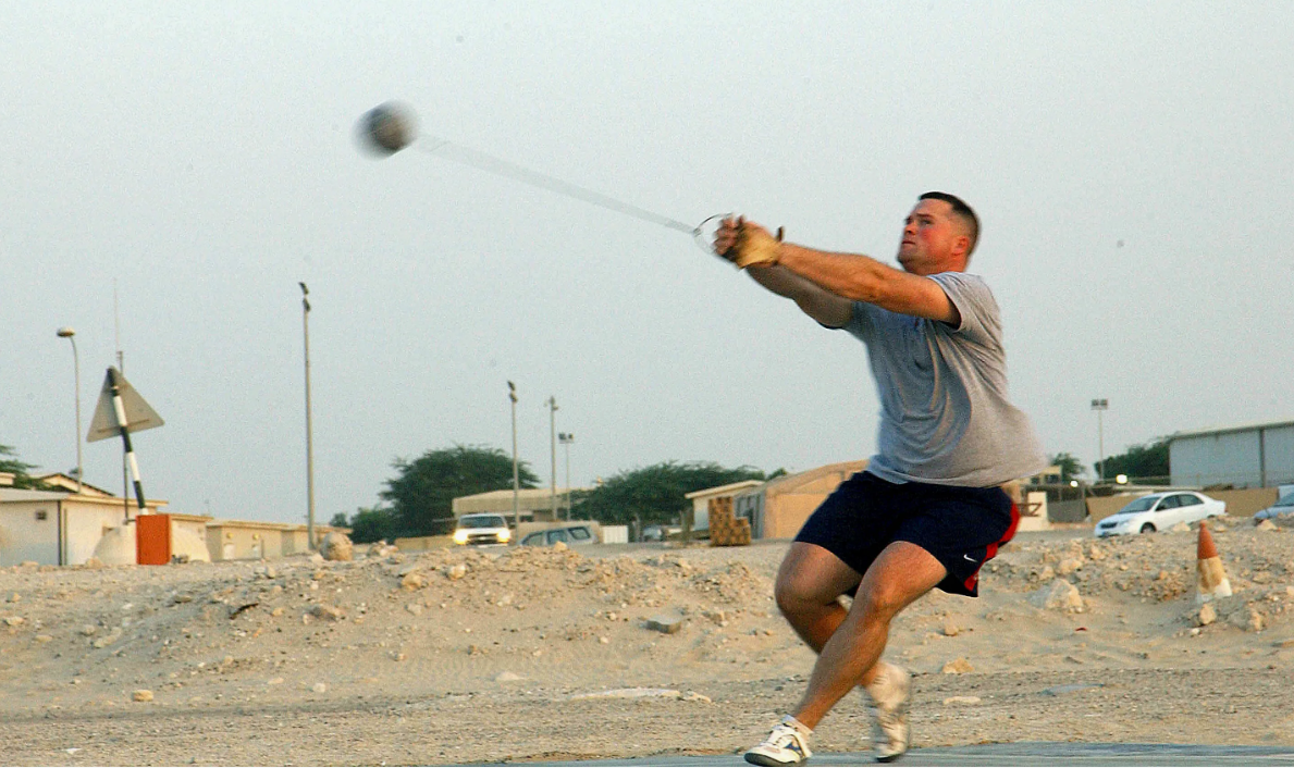 Да неважно уже какая физика... Как эту штуку удержать?