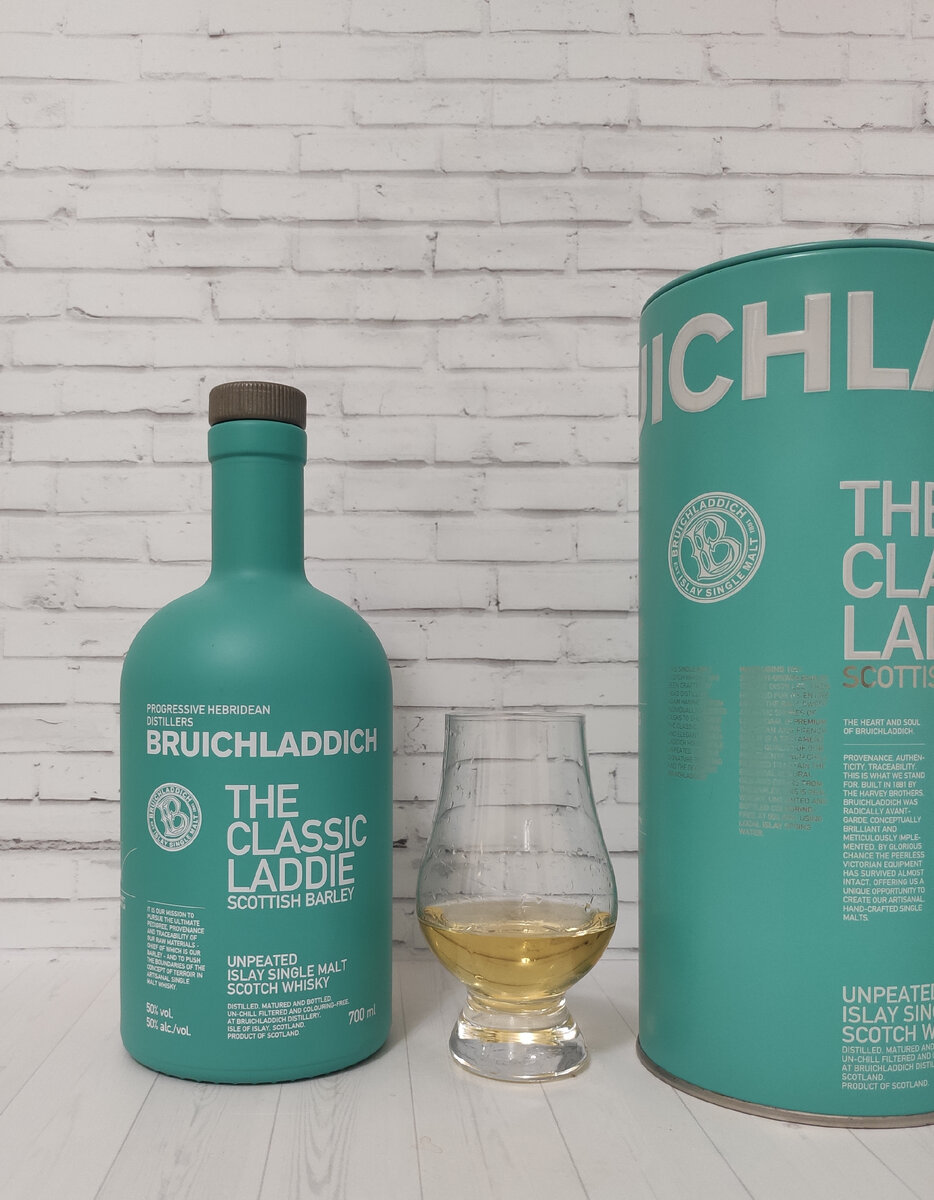 Bruichladdich sherry classic. The classic laddie. Виски laddie classic. Виски bruichladdich. Bruichladdich blue bottle.